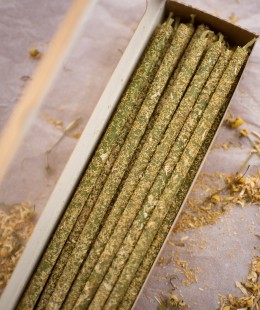 Свечи эзотерические зеленые с травами Свечи эзотерические зеленые с травами