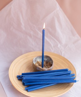 Свеча восковая синяя, № 25