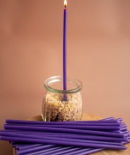 Свеча восковая фиолетовая, № 80
